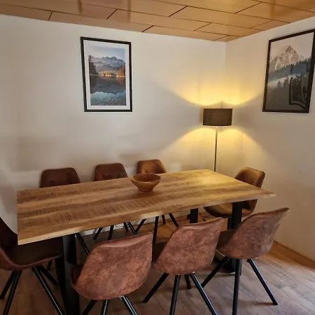 Zum Schwarzen Hirsch دالاس