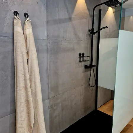 Zum Schwarzen Hirsch *