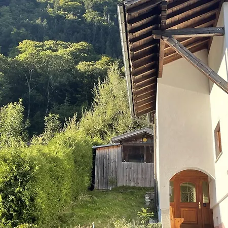 Zum Schwarzen Hirsch Сasa de vacaciones