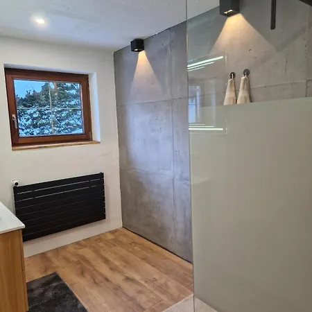 بيت للعطل Zum Schwarzen Hirsch *